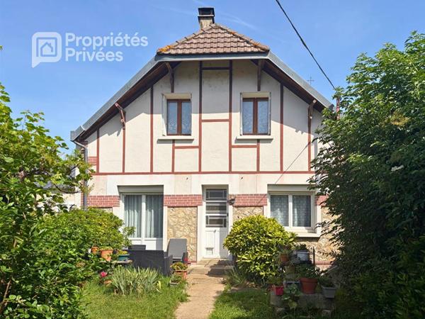 EXCLUSIVITÉ À VENDRE TOURS 37000 : MAISON 5 PIÈCES AVEC JARDIN ET POSSIBILITÉ D'EXTENSION QUARTIER BEAUJARDIN