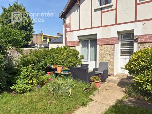 EXCLUSIVITÉ À VENDRE TOURS 37000 : MAISON 5 PIÈCES AVEC JARDIN ET POSSIBILITÉ D'EXTENSION QUARTIER BEAUJARDIN