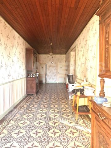 Moissac — Maison/ferme de 230 m² sur 1,9 ha, dépendances et potentiel équestre/agricole