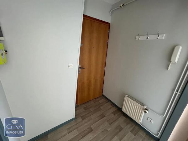 Appartement à louer 3 pièces 49.67m² Beauvais (60000)