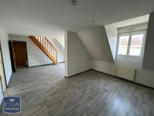 Appartement à louer 3 pièces 49.67m² Beauvais (60000)