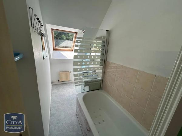 Appartement à louer 3 pièces 49.67m² Beauvais (60000)