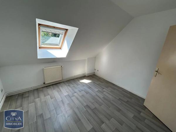 Appartement à louer 3 pièces 49.67m² Beauvais (60000)