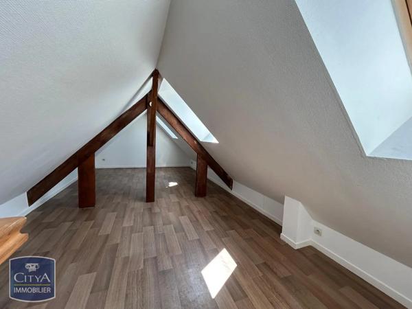 Appartement à louer 3 pièces 49.67m² Beauvais (60000)