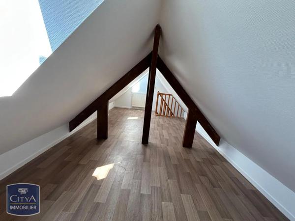 Appartement à louer 3 pièces 49.67m² Beauvais (60000)