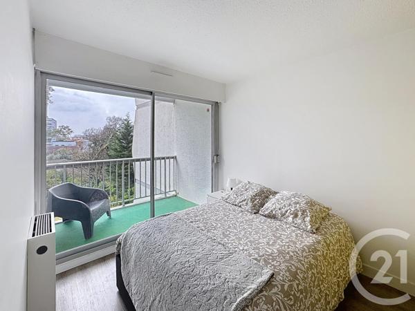 Appartement F2 à vendre  2 pièces - 39,80 m 2   BORDEAUX  - 33
