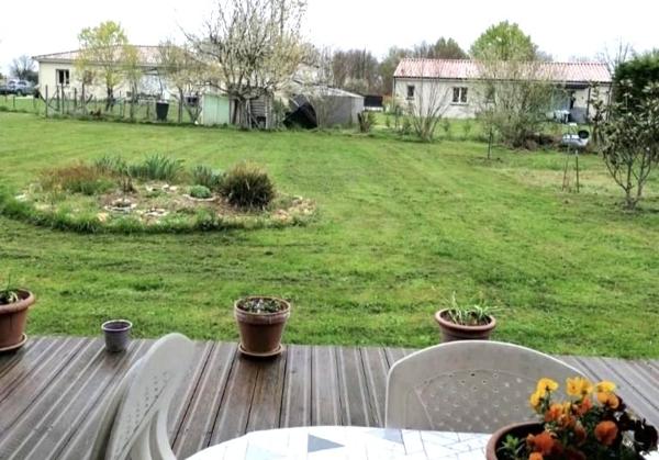 Vente / Maison et grand terrain