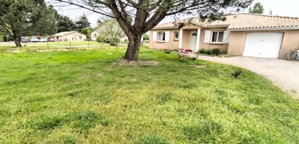 Vente / Maison et grand terrain