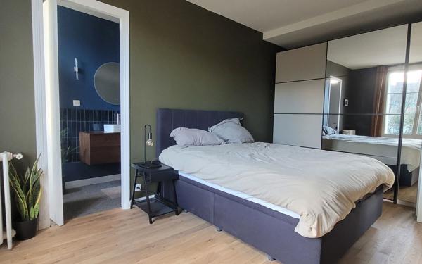 Appartement à louer    2 pièces • 46,36 m2 Issy-les-Moulineaux