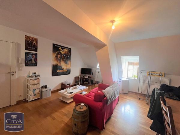 Appartement à louer 3 pièces 80m²