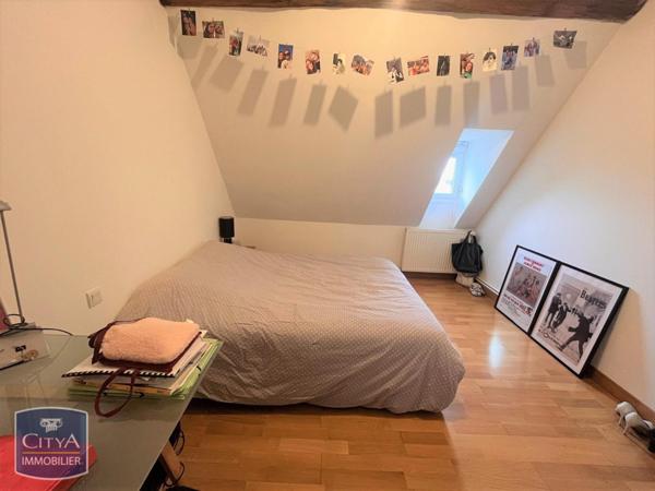 Appartement à louer 3 pièces 80m²