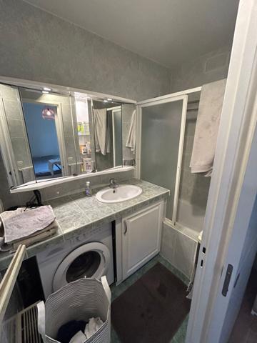 Appartement refait à neuf meublé 38 m² - Paris 15 - une chambre 