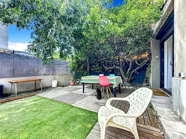 À VENDRE  Marseille 13013 ST JUST / LACORDAIRE  maison de ville