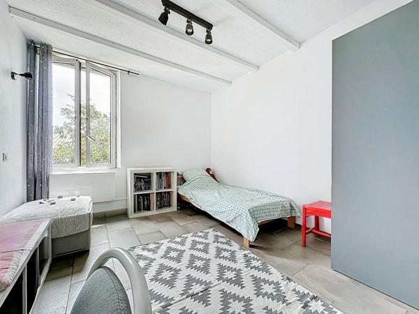 À VENDRE  Marseille 13013 ST JUST / LACORDAIRE  maison de ville