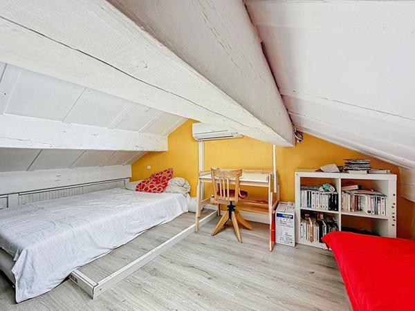 À VENDRE  Marseille 13013 ST JUST / LACORDAIRE  maison de ville