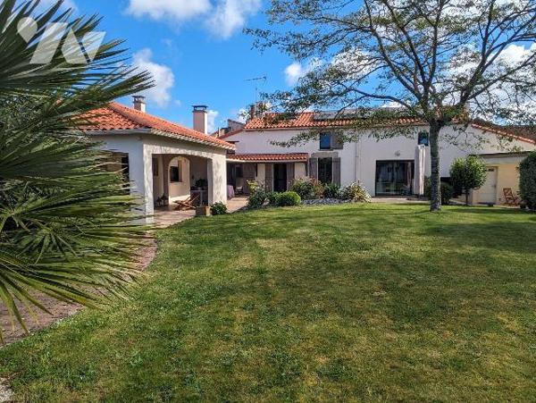 LES HERBIERS - Belle maison familiale en parfait état, au calme d'un hameau et à moins de 5 min...
