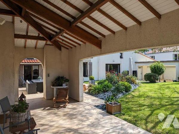 LES HERBIERS - Belle maison familiale en parfait état, au calme d'un hameau et à moins de 5 min...