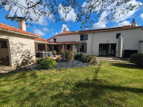 LES HERBIERS - Belle maison familiale en parfait état, au calme d'un hameau et à moins de 5 min...