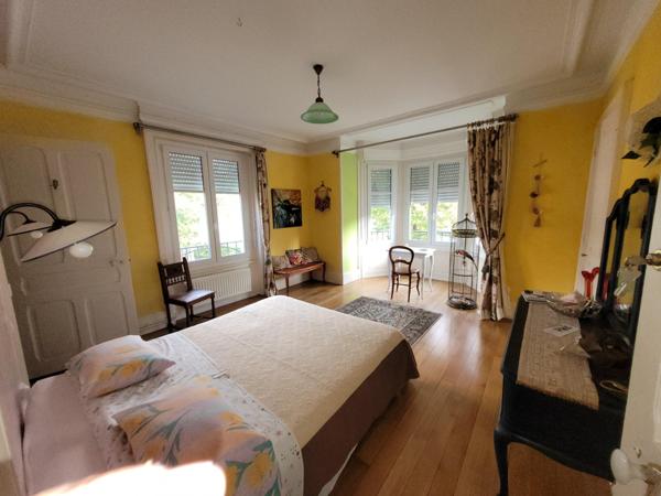 Maison à PROVENCHERES-ET-COLROY, 88490 - 11 pièces 266m²