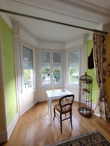 Maison à PROVENCHERES-ET-COLROY, 88490 - 11 pièces 266m²