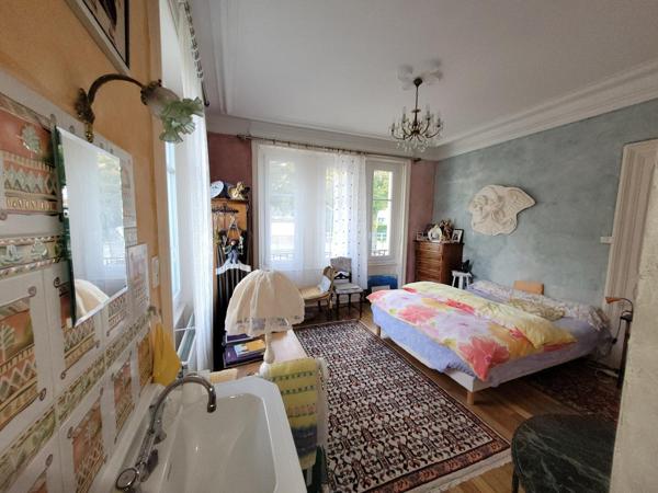 Maison à PROVENCHERES-ET-COLROY, 88490 - 11 pièces 266m²