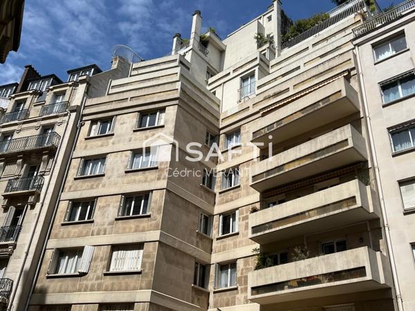 Paris 7 - Quartier Breteuil - Studio avec balcon