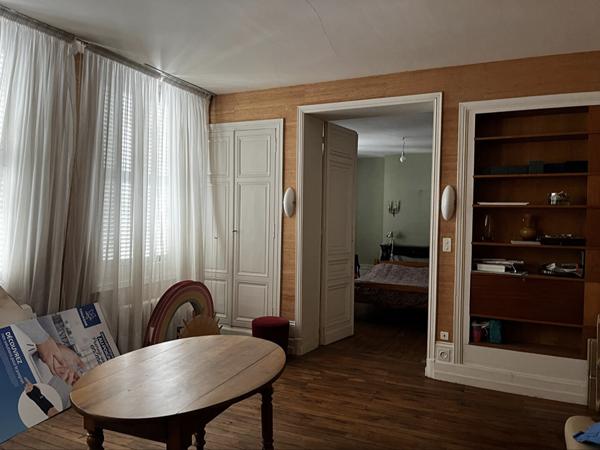 Immeuble 8 pièces à vendre Châtellerault - 86100 / Réf: 11587