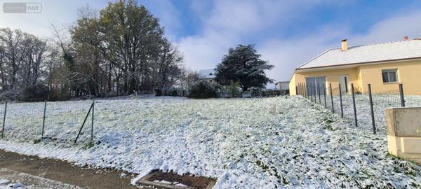 Terrain à Batir à vendre à Sainte-Feyre en Creuse (23000), ref : VD/419