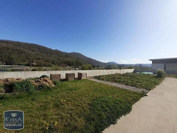 Appartement à louer 3 pièces 62.97m²