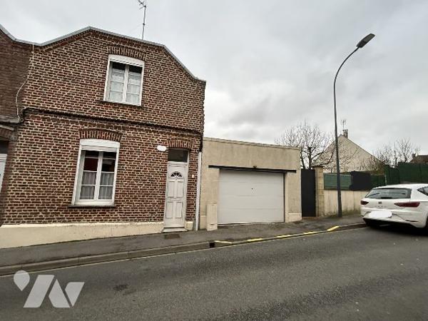 maison de ville avec jardin et garage