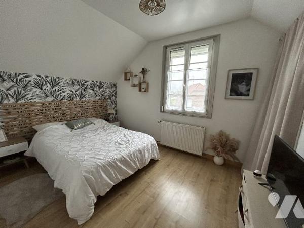 maison de ville avec jardin et garage