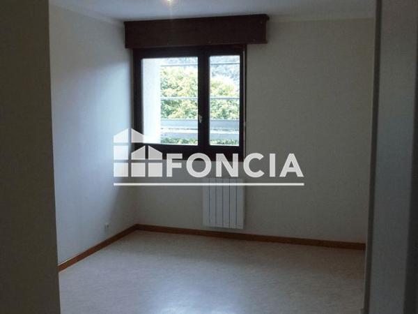 Location Appartement 3 pièces 68.64 m² - 678 RUE CHARLES VIARD Sallanches 74700