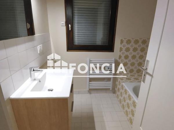 Location Appartement 3 pièces 68.64 m² - 678 RUE CHARLES VIARD Sallanches 74700