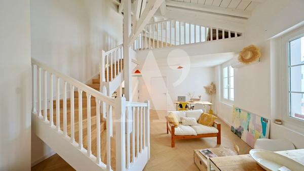Sous Offre - Loft en dernier étage au coeur de Saint-Jean-de-Luz - Saint jean de luz