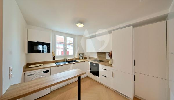 Sous Offre - Loft en dernier étage au coeur de Saint-Jean-de-Luz - Saint jean de luz