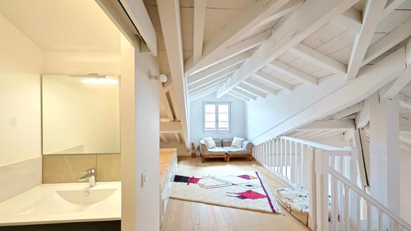 Sous Offre - Loft en dernier étage au coeur de Saint-Jean-de-Luz - Saint jean de luz