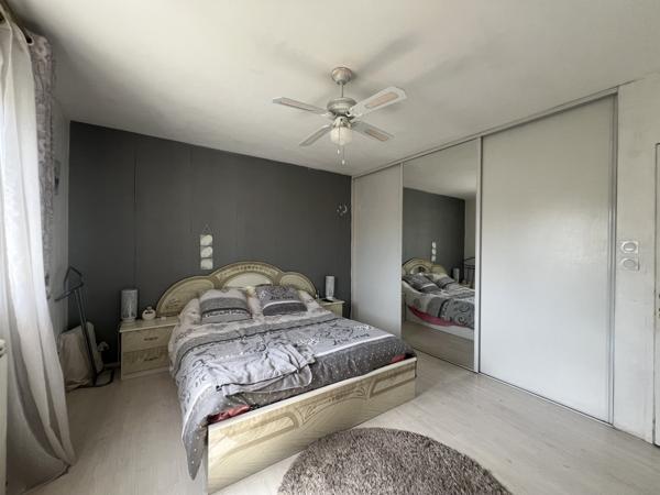 Villa de 120m2 avec piscine et vue dominante