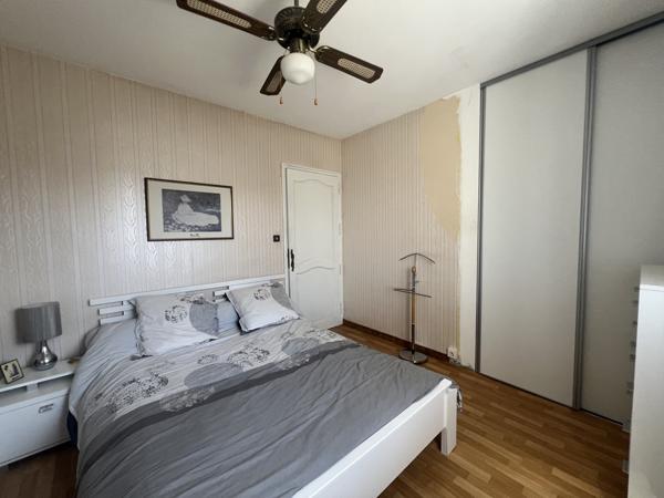 Villa de 120m2 avec piscine et vue dominante