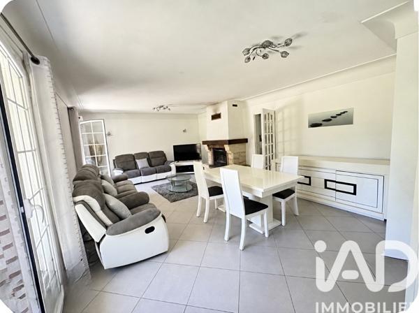 Maison à vendre 5 pièces 137 m² Saint-Martin-de-Seignanx