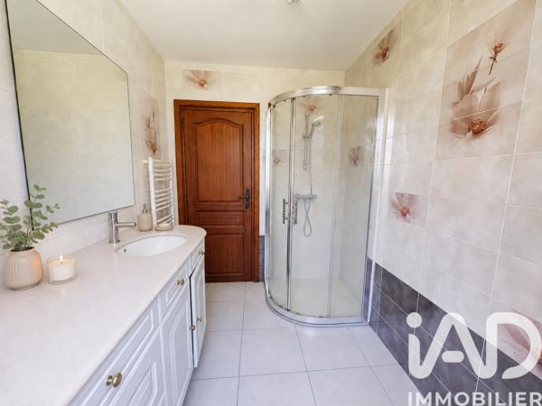 Maison à vendre 5 pièces 137 m² Saint-Martin-de-Seignanx