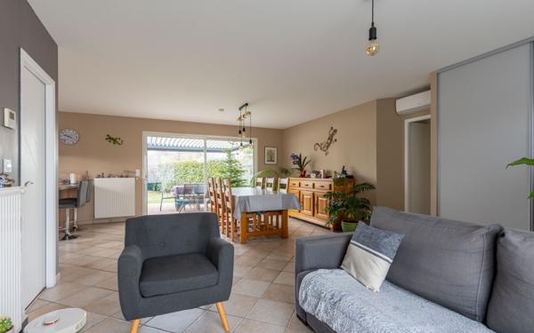 Maison à vendre    5 pièces •  Parentis-en-Born