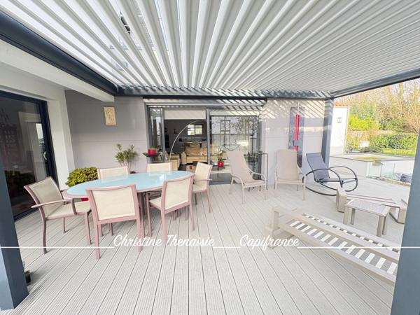 Maison contemporaine Beaux volumes - 5 chambres - Pergola - Garage SAINT GILLES CROIX DE VIE (85)