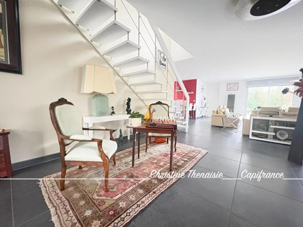 Maison contemporaine Beaux volumes - 5 chambres - Pergola - Garage SAINT GILLES CROIX DE VIE (85)