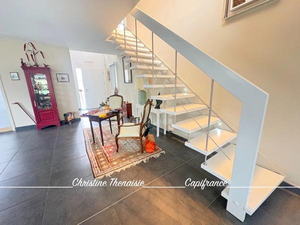 Maison contemporaine Beaux volumes - 5 chambres - Pergola - Garage SAINT GILLES CROIX DE VIE (85)