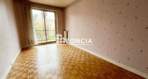 À vendre Appartement 2 pièces 63.76 m² - Le Plessis-robinson 92350