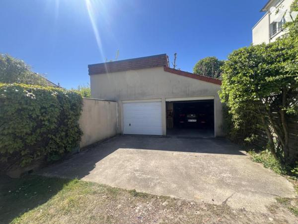 CAEN - Rive gauche - VENOIX - Maison 1930 - 5 chambres - Terrain 640 m2 - Garage.