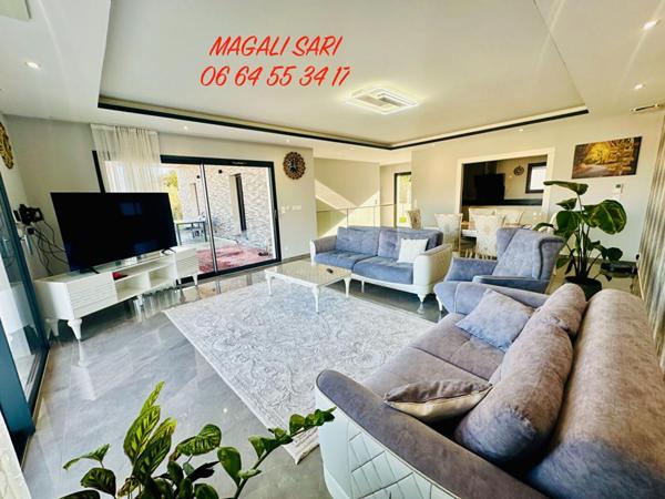 Villa Ales 7 pièce(s) 150 m2