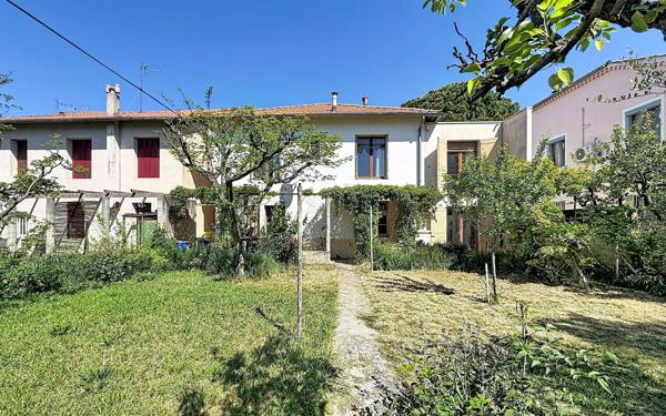 Maison à vendre    6 pièces •  Avignon