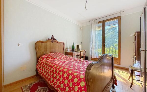 Maison à vendre    6 pièces •  Avignon