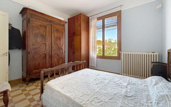 Maison à vendre    6 pièces •  Avignon
